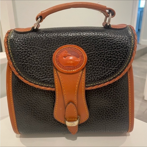 Dooney & Bourke Handbags - Dooney & Bourne Leather Vintage Small Handbag